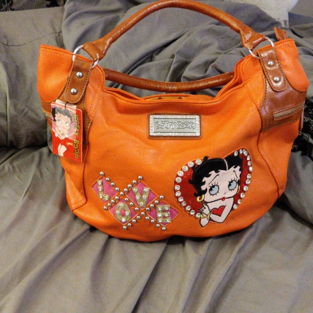 Purse ๐ - Picture 3 of 3